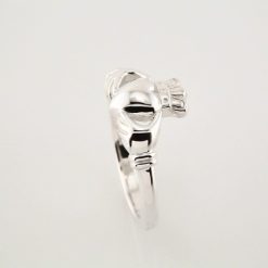 19331 / Ring / 10K White / Polished / Youth Claddagh Ring